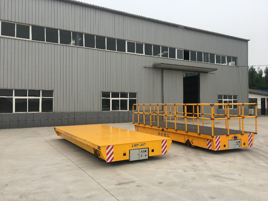 無(wú)軌電動(dòng)平車(chē)原地轉彎測試視頻