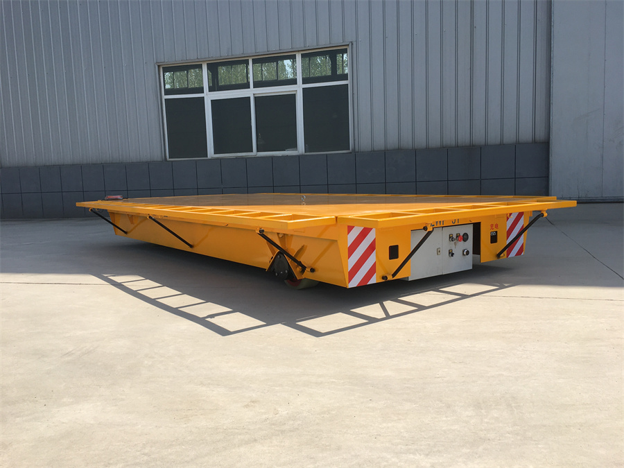 無(wú)軌車(chē)四周增加防撞防護欄 可拆卸
